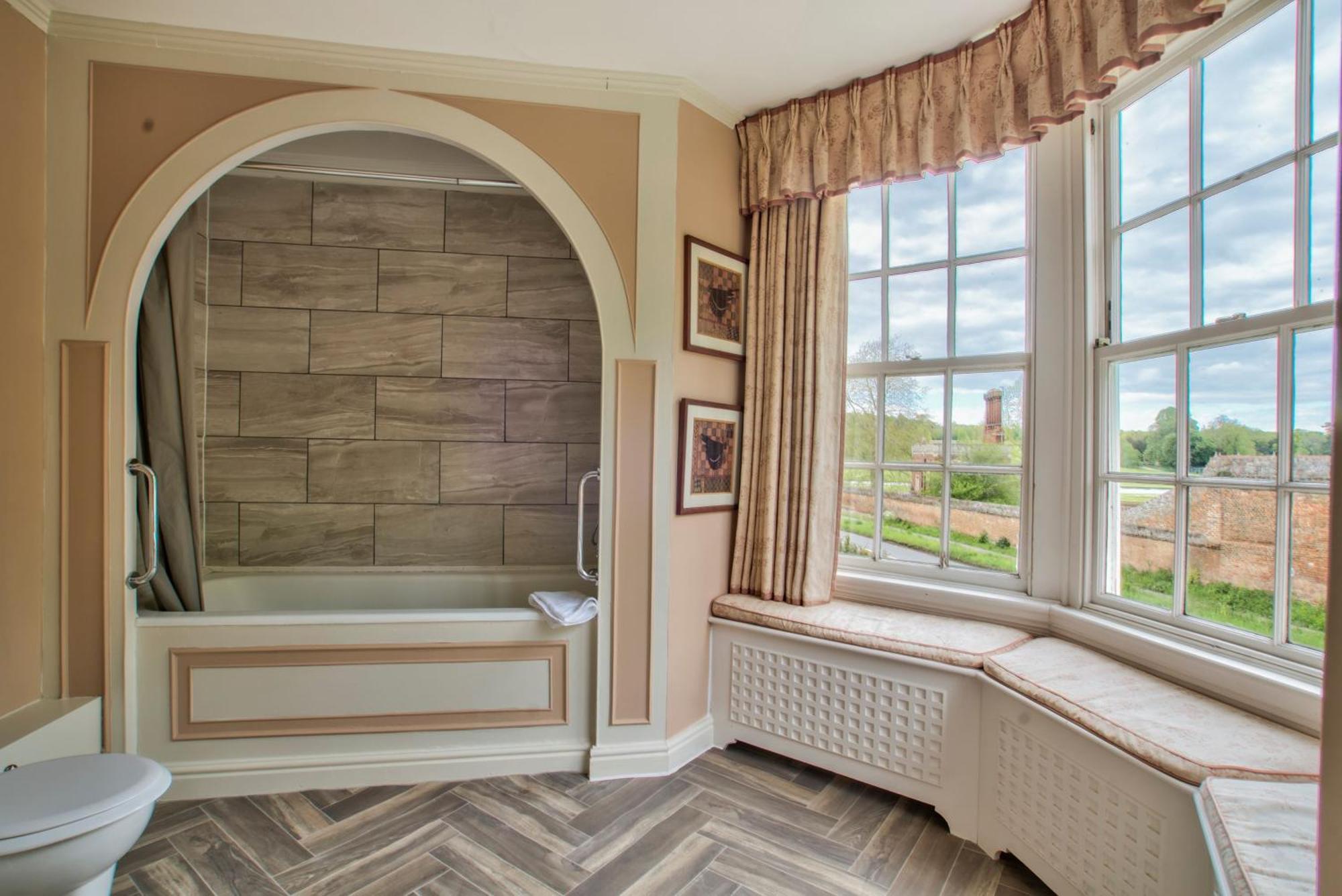 Vila Abbey House By Group Retreats Saffron Walden Exteriér fotografie