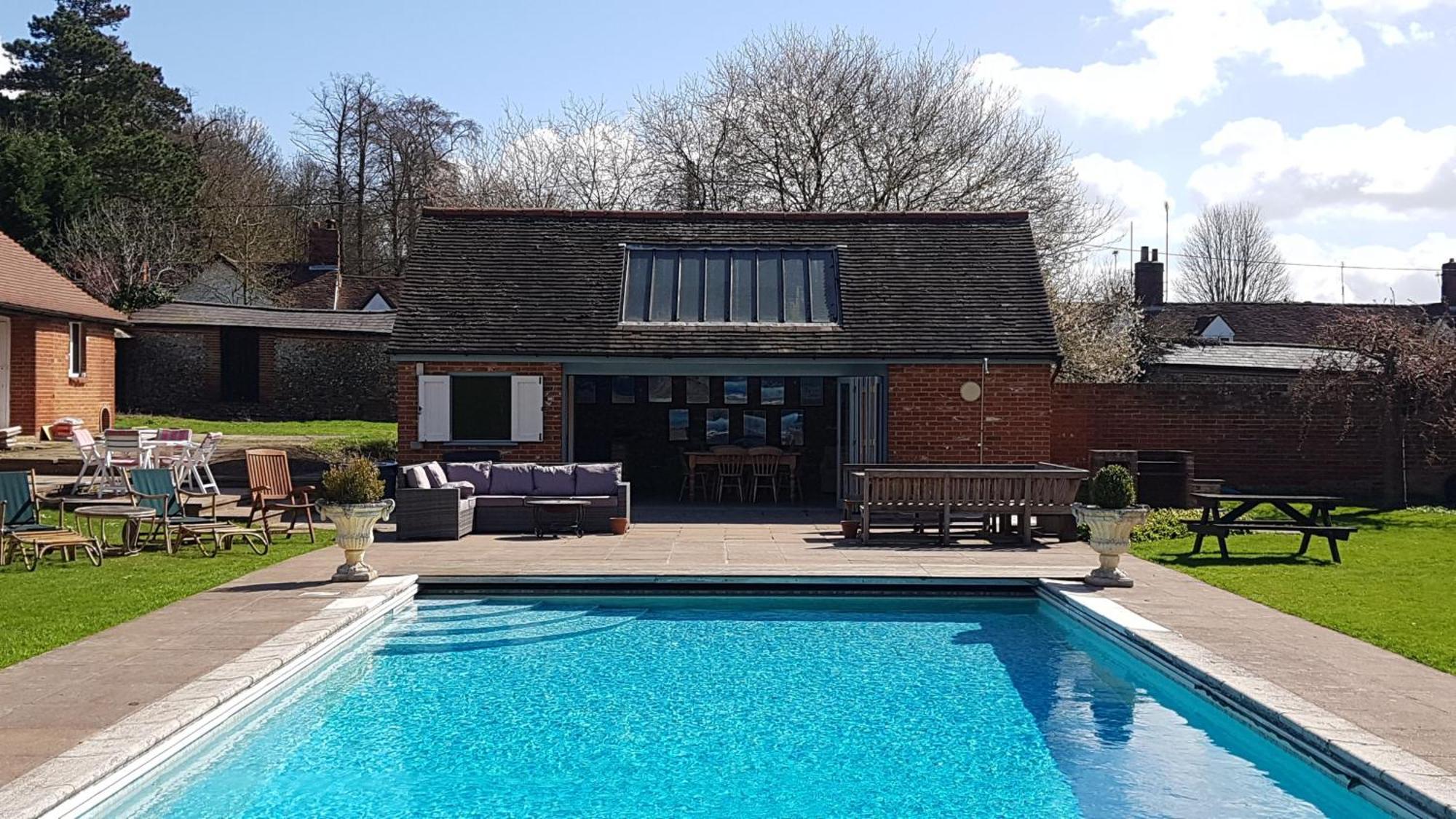 Vila Abbey House By Group Retreats Saffron Walden Exteriér fotografie